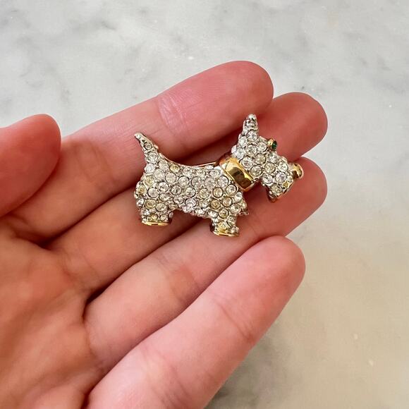 Vintage Rhinestone Scottish Terrier Dog Brooch / Embellished Scottie Pin - Picture 5 of 6